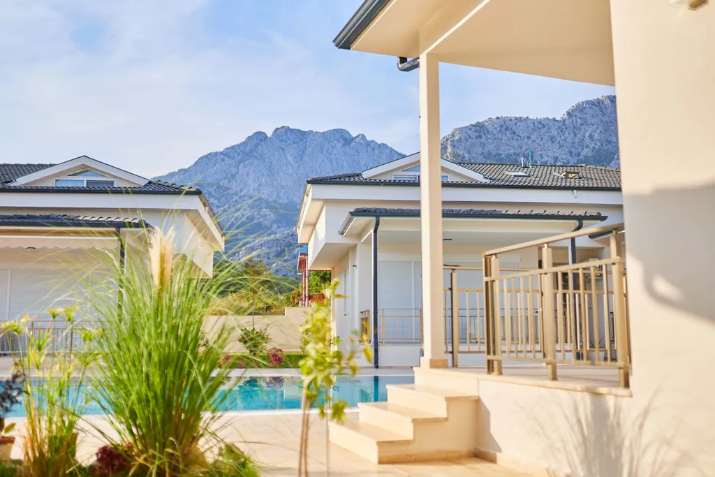 Новая вилла с 3-спальнями и видом на горы