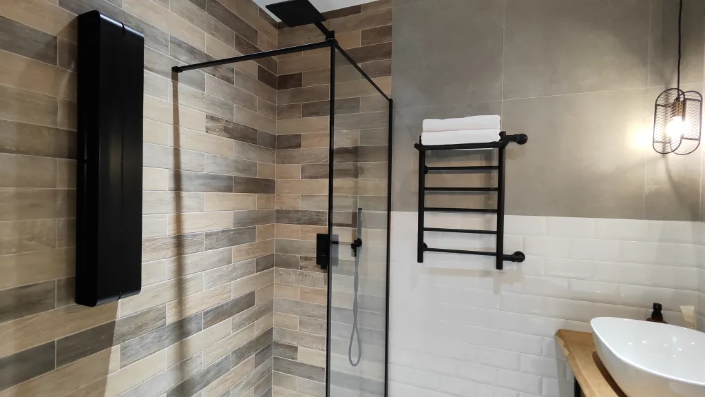 Уютная комната-студия на берегу Волги