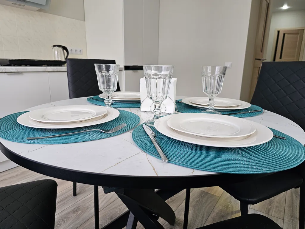 Квартира Просторная 3 км квартира Бирюза на озере в центре города — Горячий Ключ