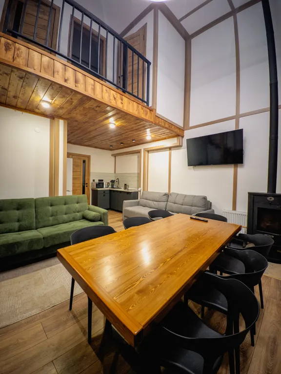 4-комнатный Дом