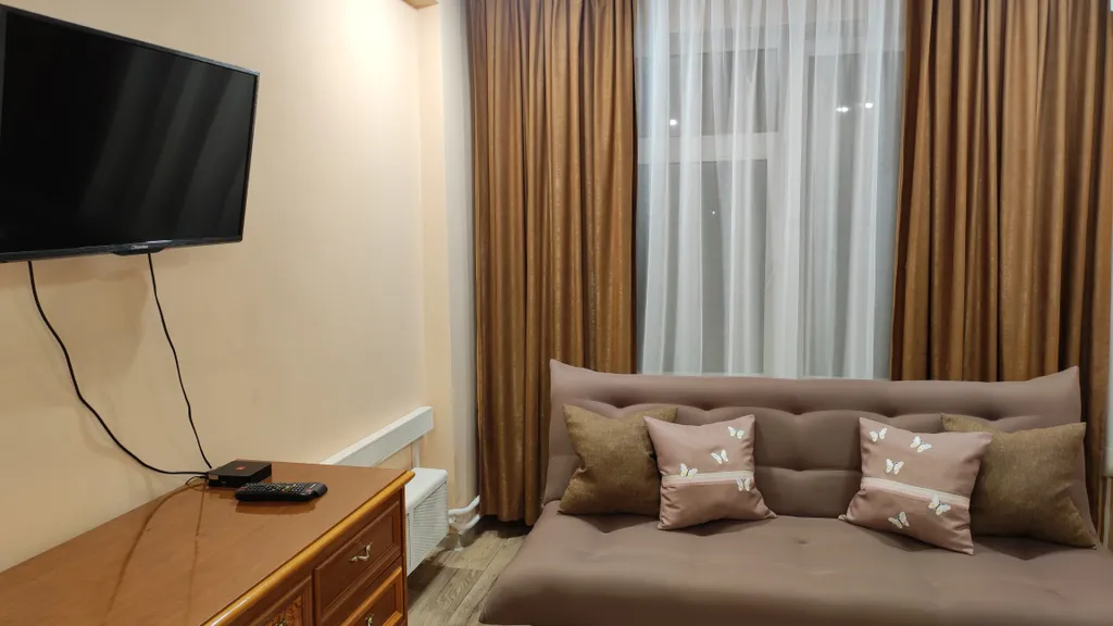 Квартира Квартира Улучшенный двухместный номер с дополнительным спальным местом — Екатеринбург