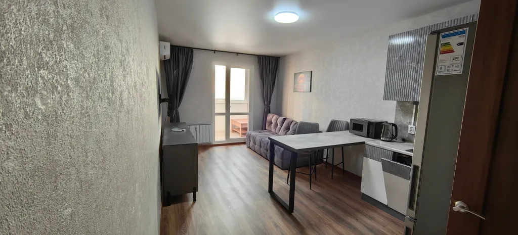 Просторная, светлая студия