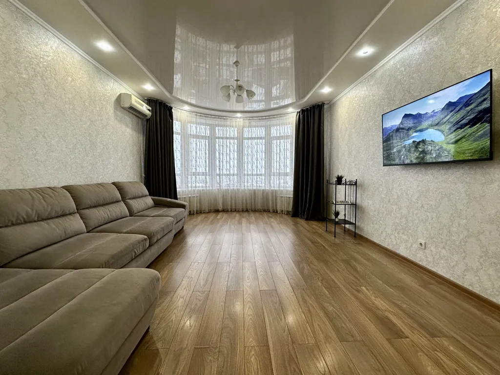 3-комнатная Квартира — аренда посуточно в Оренбург