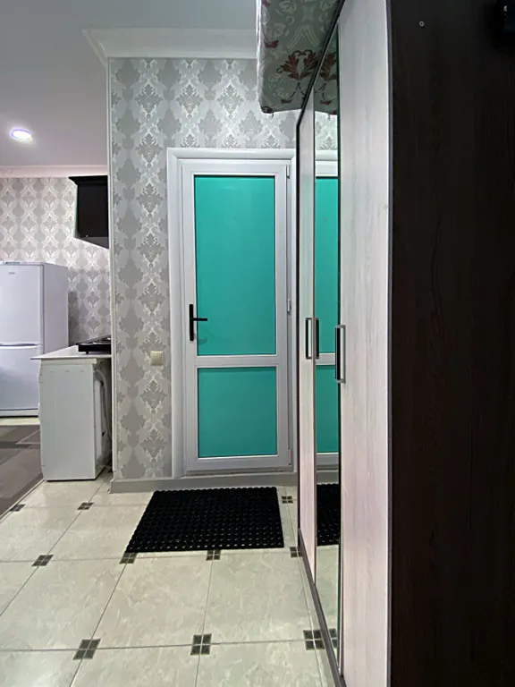 Студия на первой береговой линии