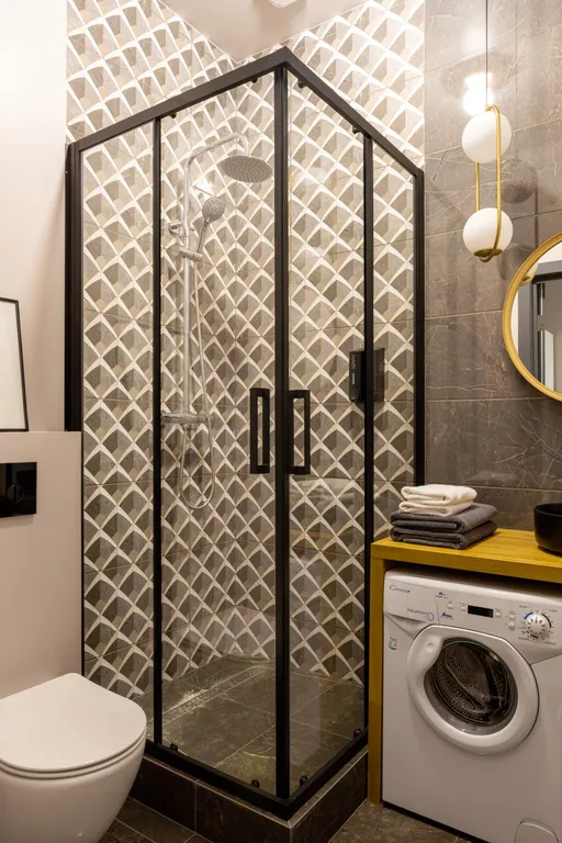 Современная студия с балконом и панорамными окнами у острова Канта