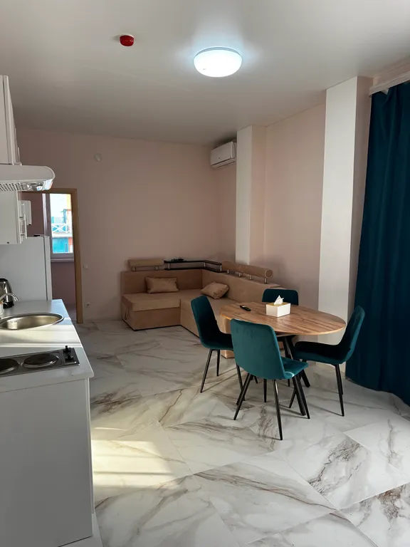 Аппартамент с видом на море и бассейном