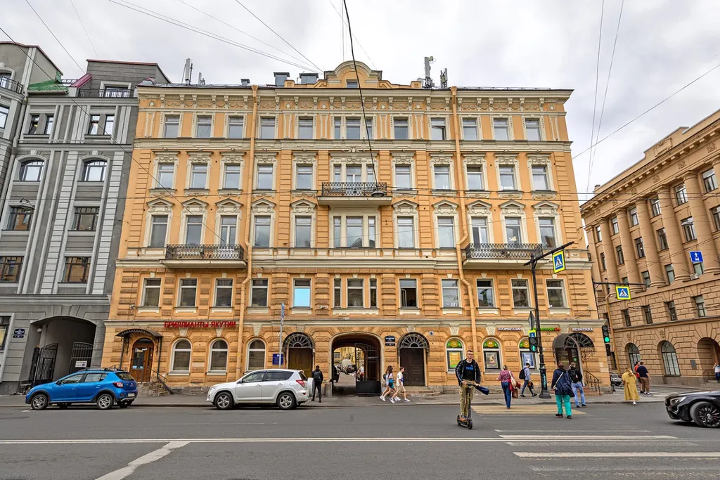 Просторные апартаменты в стиле scadi