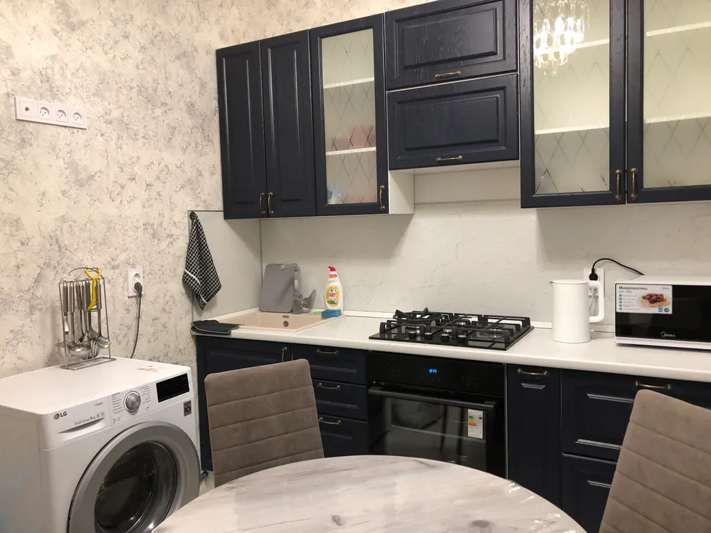 Уютная светлая 2-х комнатная квартира с видом на море и горы