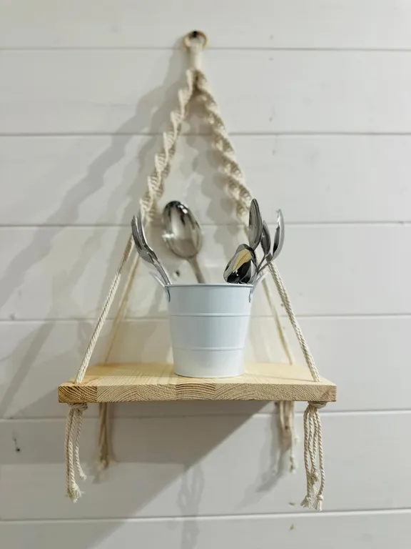 Амбаркаса iva - дом с ванной у окна