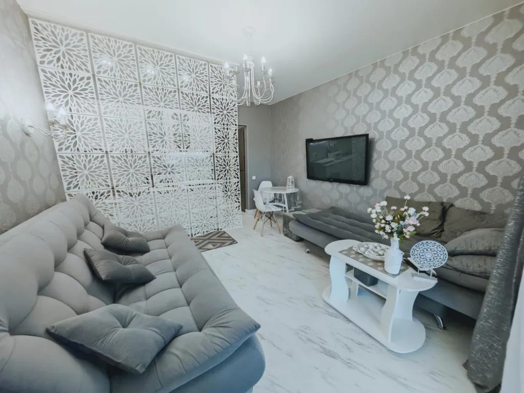 Квартира-студия в новом жк рядом с широким пляжем, удобная локация, всё рядом — аренда посуточно в Кудепста