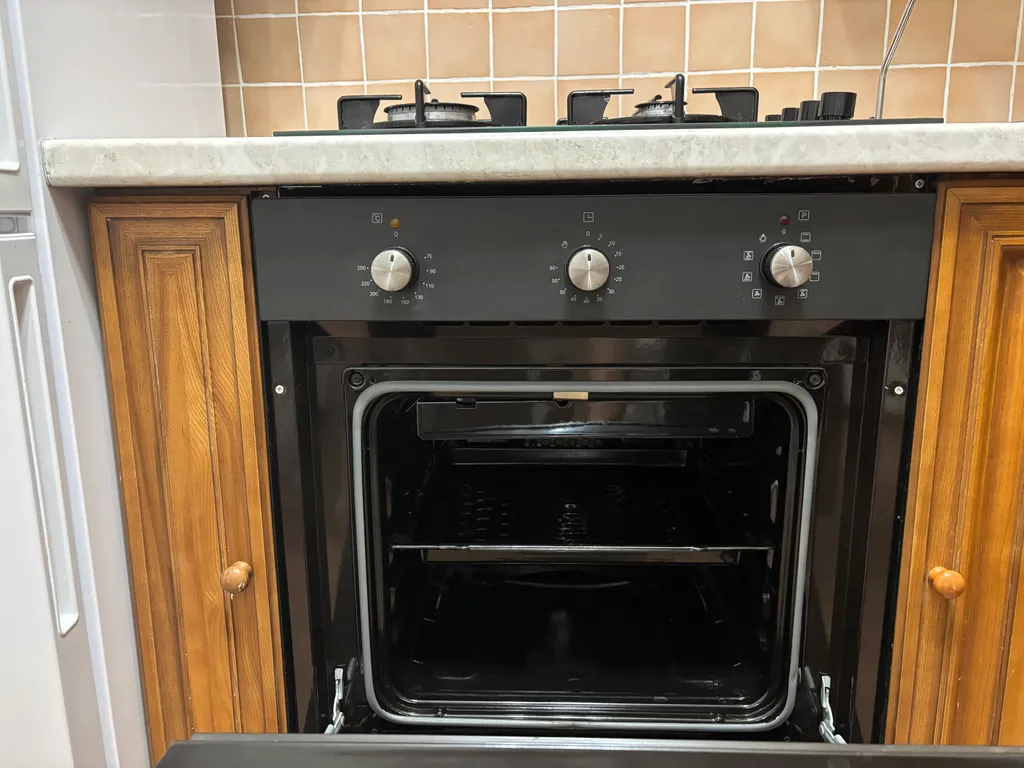 Квартира 3-комнатная квартира для 6 гостей с бесплатной парковкой в 15 минутах от центра — Москва