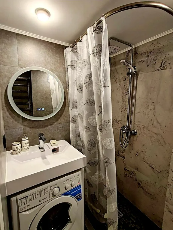 Квартира Квартира Мансардная студия с боковым видом на море — Адлер