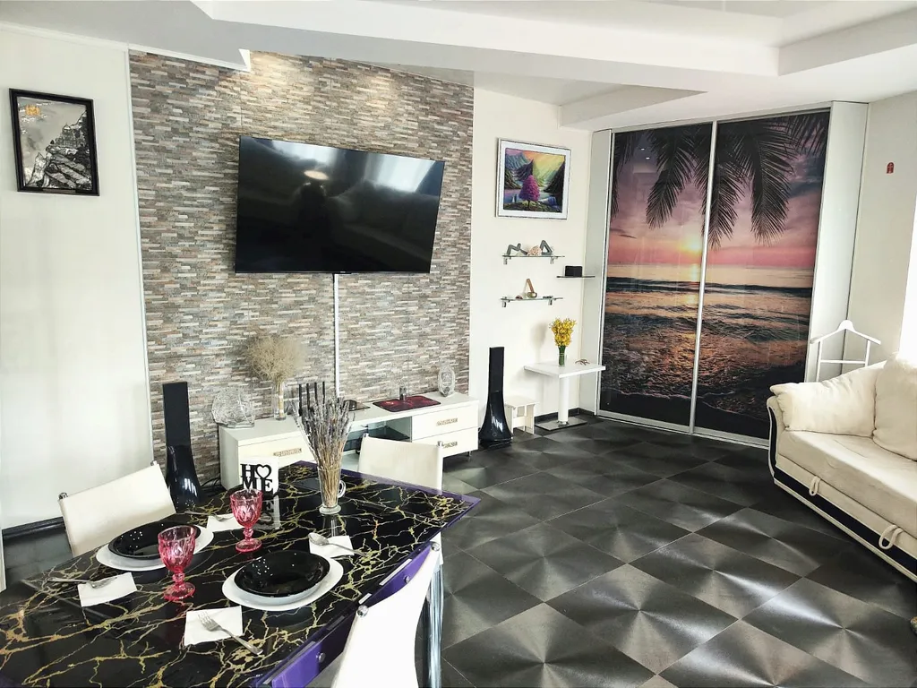 Премиум студия с террасой на 1 линии