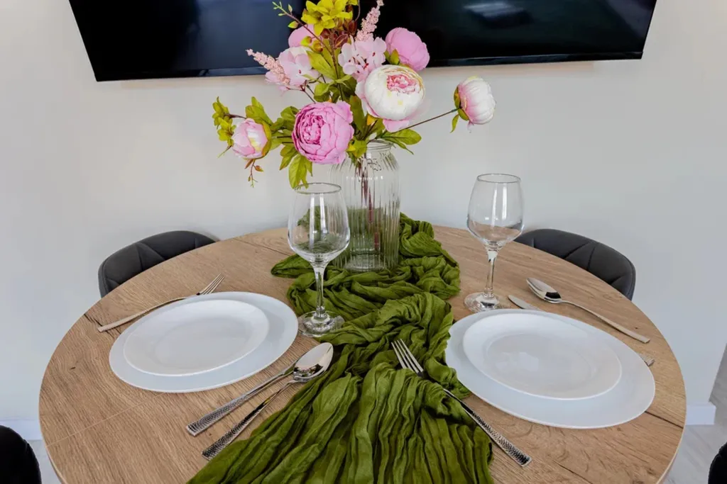 Стильная пятиместная студия в ЖК Летний