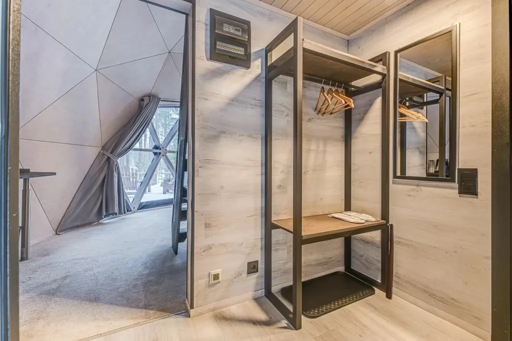 Коттедж 1-комнатный Дом — Первомайское