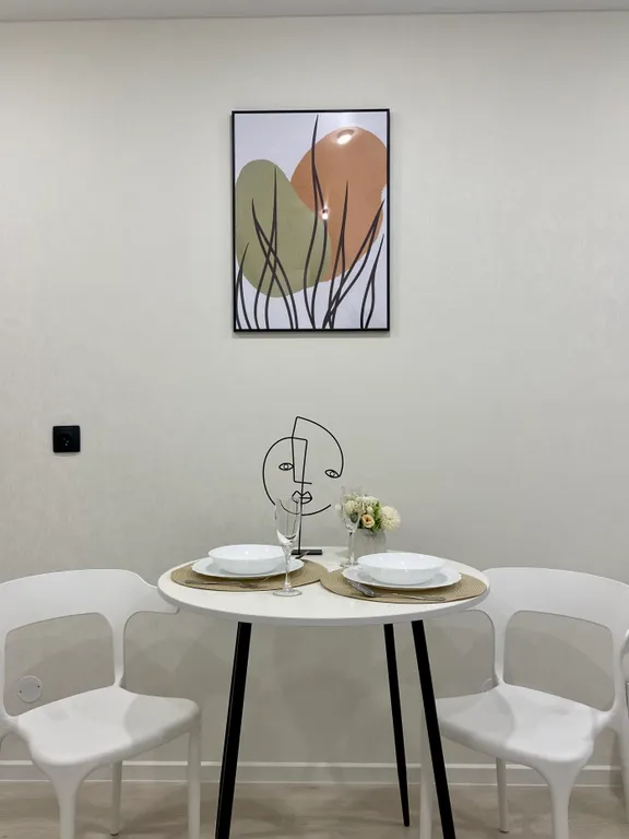 Прекрасная студия с видом на пруд