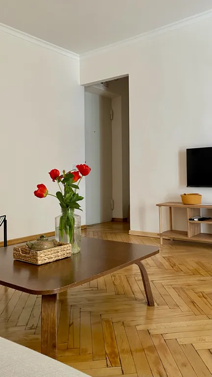 Дизайнерская квартира для двоих у метро в Тбилиси