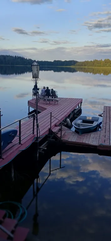 Дом с русской баней на берегу озера Селигер