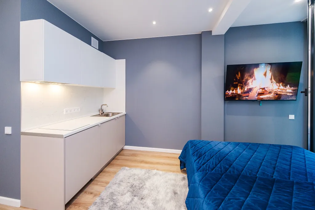 Студия в 8-и минутах ходьбы от моря с бассейном