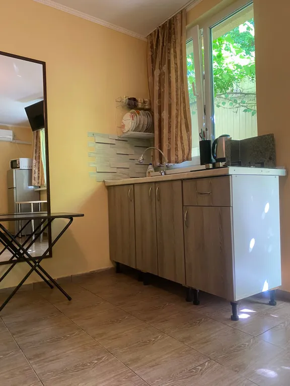 Номер с кухней и санузлом