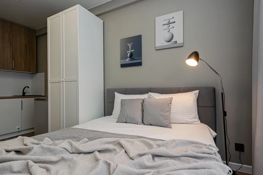 Уютная студия у цирка