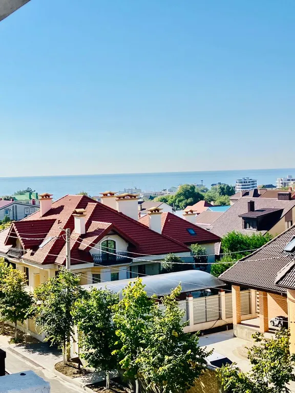 Квартира с видом на море и горы