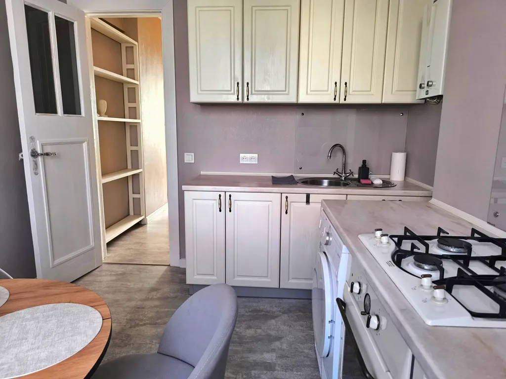 Апартаменты двухкомнатные у вокзала