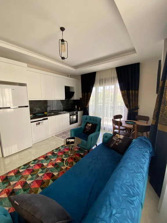 Яркая квартира 2+1