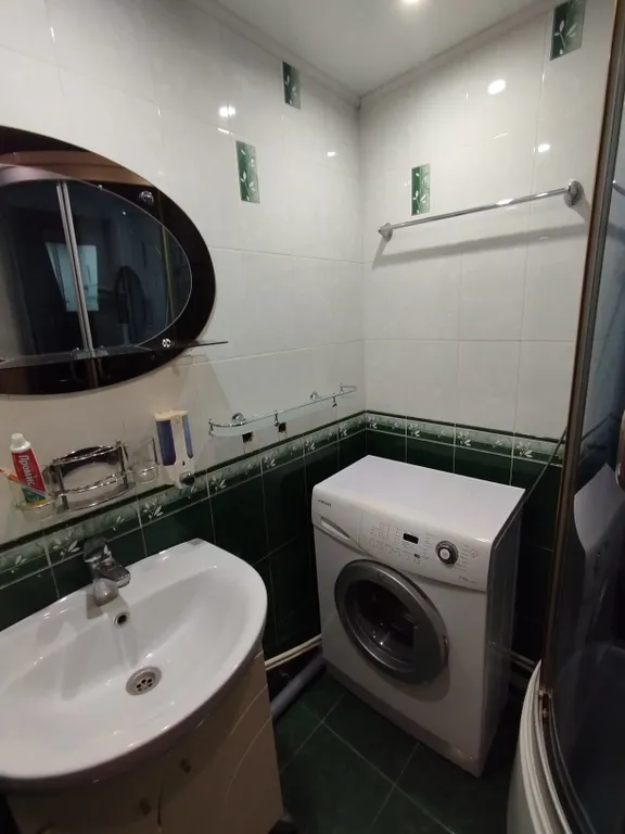 Квартира в центре, рядом парковая зон