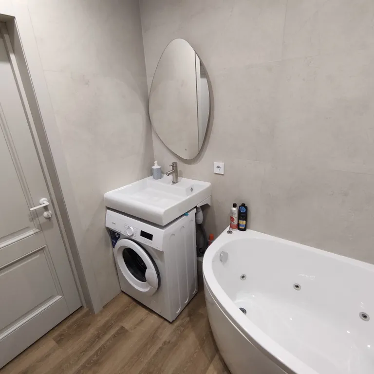 Квартира в новом ЖК, центр города