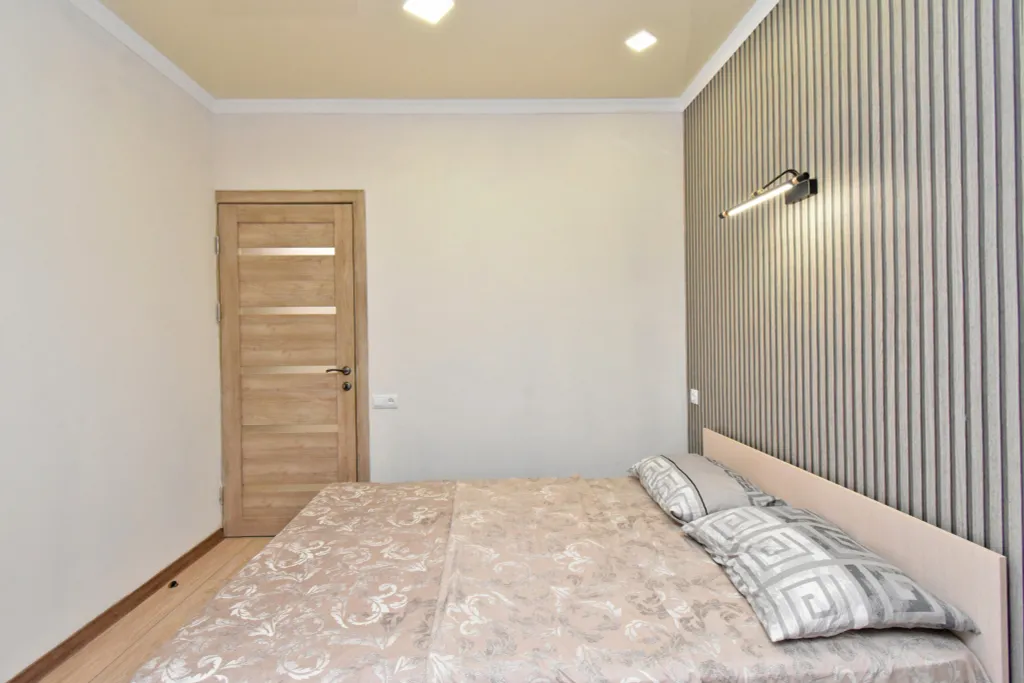 Четырёхкомнатная новая большая квартира