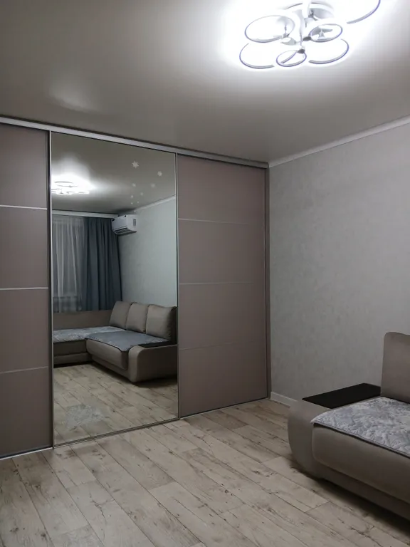 Квартира у Лазурного