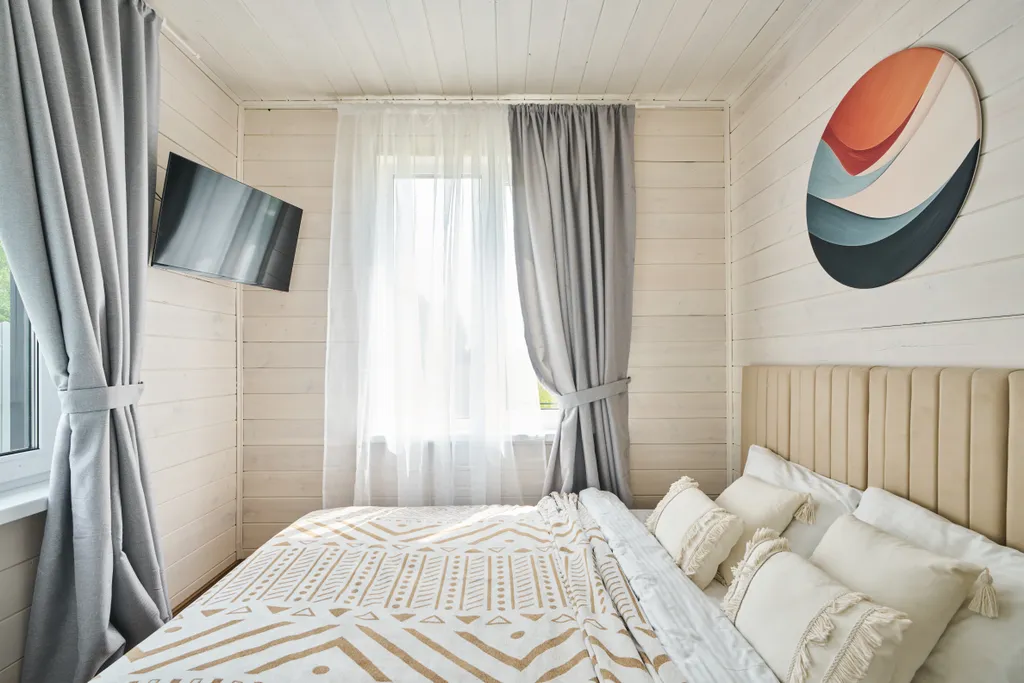 Коттедж в окружении леса с джакузи и сауной