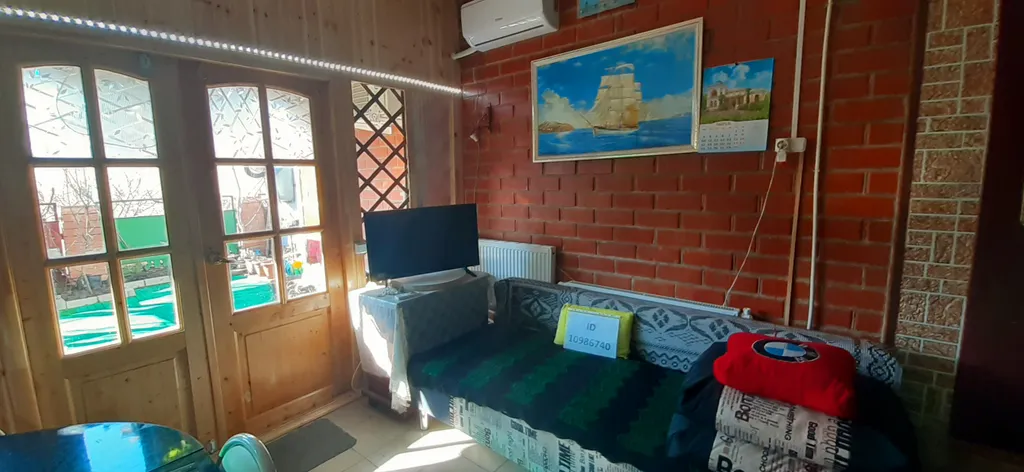 Удобная и уютная часть дома с отдельным входом, лужайкой, мангалом