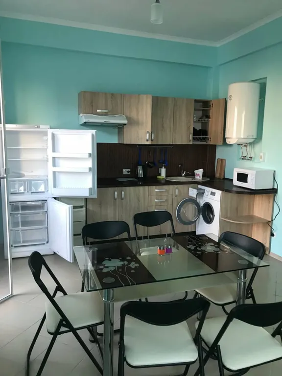 Уютная двухуровневая квартира на берегу озера Донузлав