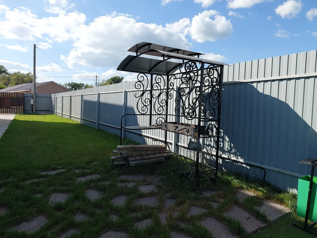 Новый уютный коттедж на берегу реки