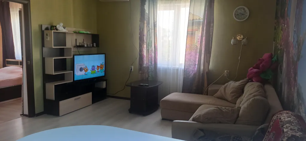 Квартира Уютная квартира с огромным диваном — Сухум