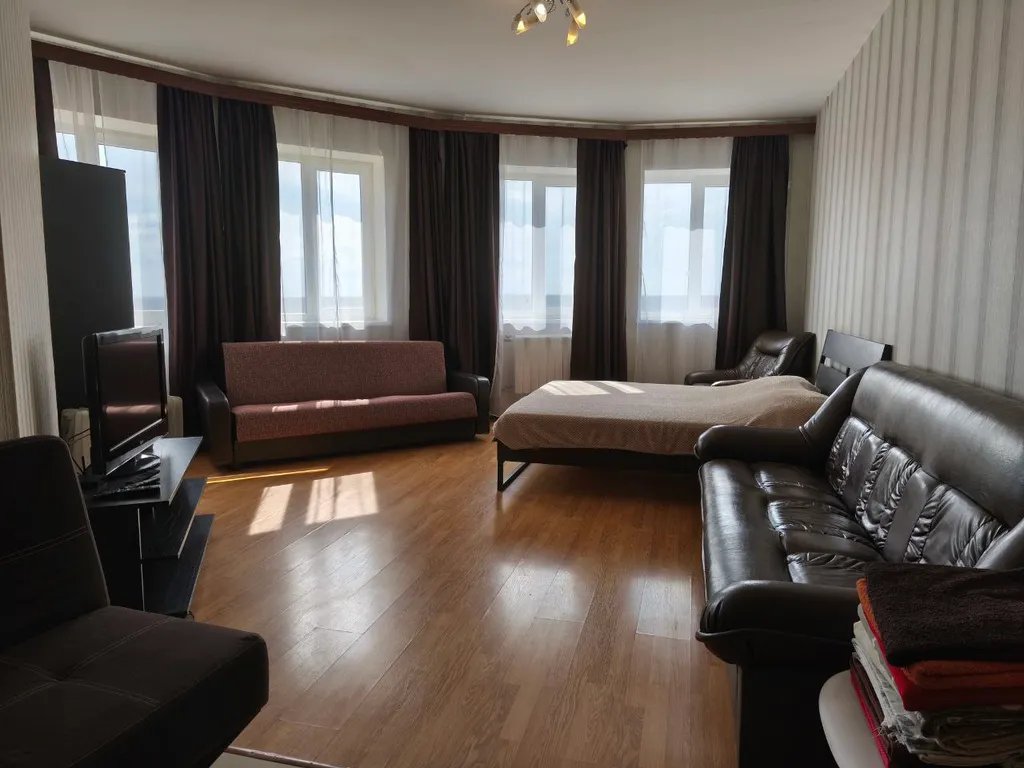 Большая квартира до 10 гостей