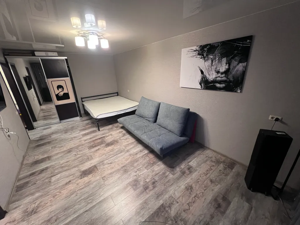 Уютная квартира в центре города с видом на горы — аренда посуточно в Златоуст