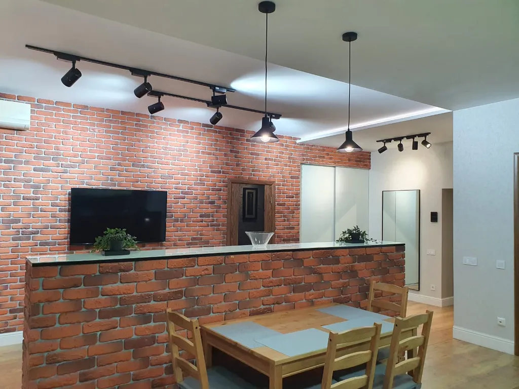 Квартира студия с оригинальным дизайнерским ремонтом