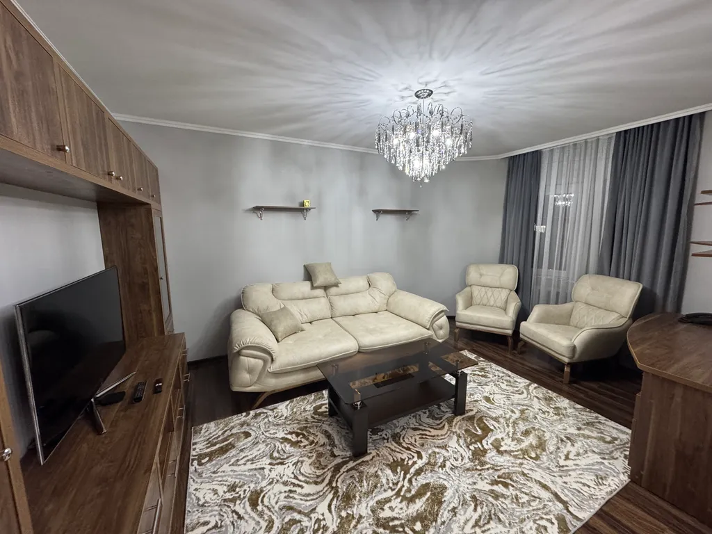 Квартира у метро Минор