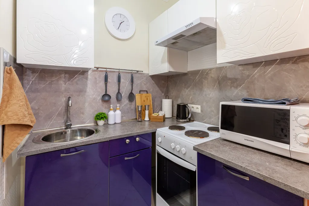 Уютная двухкомнатная квартира на Лукачева 10