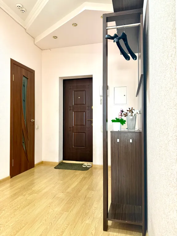 Шикарная квартира с водой в Новострое Панфилова Больница Вишневского