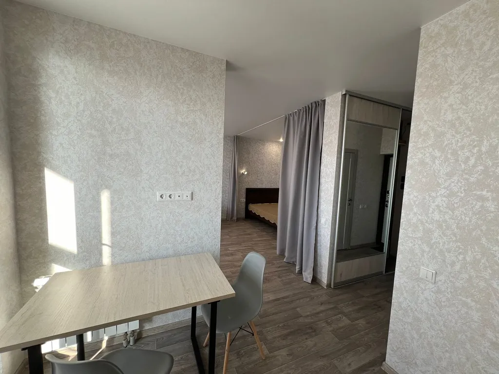 Солнечная стильная студия