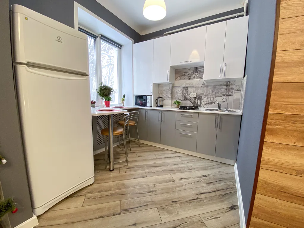 Студия с балконом в центре Ульяновска