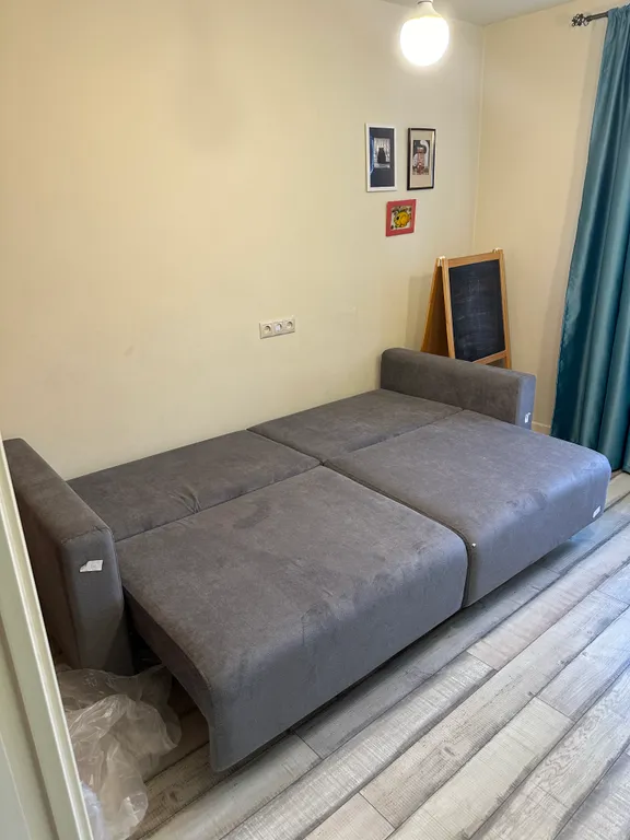 2-комнатная квартира с подвесной качелью в Зеленогорске