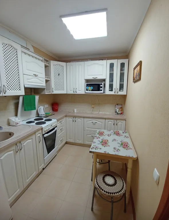 2 комнатная квартира в 50 метрах от моря