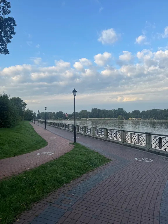 Квартира 2-комнатная Квартира — Калининград