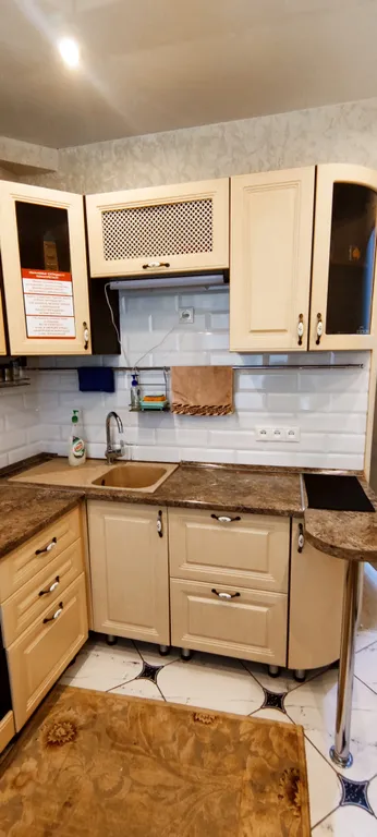 Уютная двухкомнатная квартира между ЖД Вокзалом и Быхановым садом