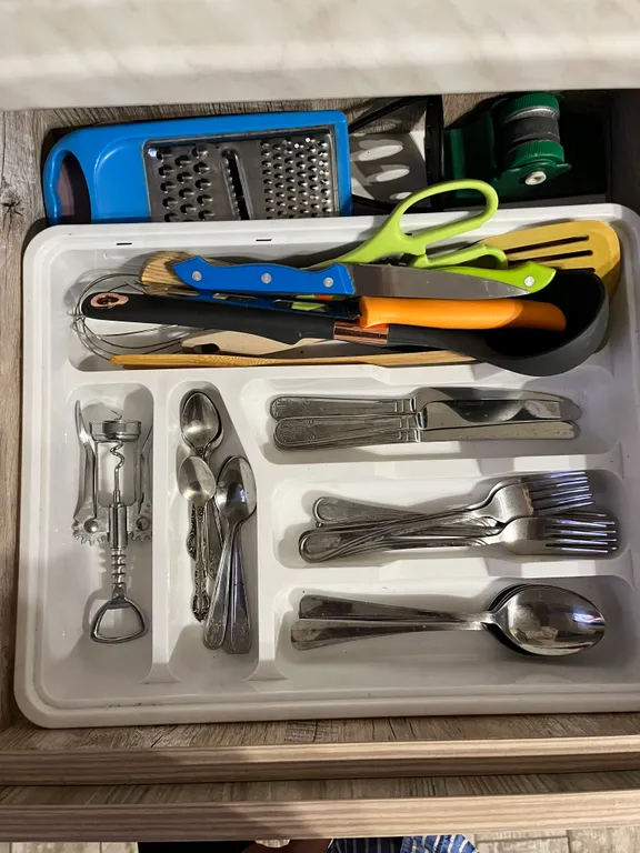 Уютный домик в сосновом бору на берегу моря